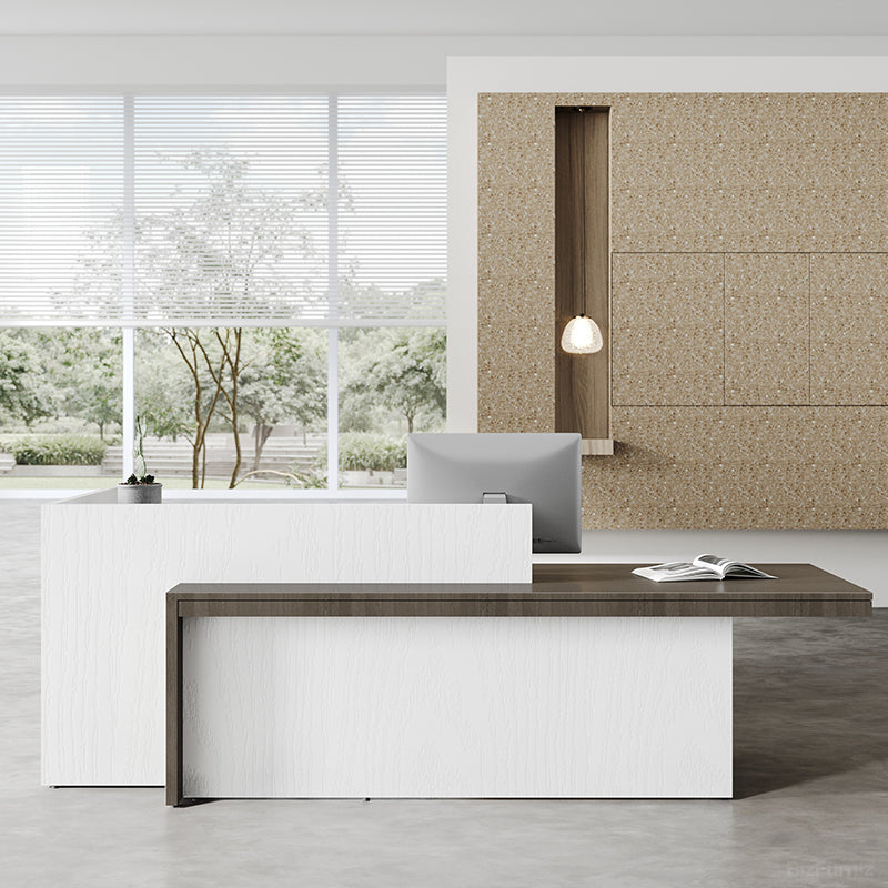 L-shaped Reception Desk: Where First Impressions Meet Efficiency